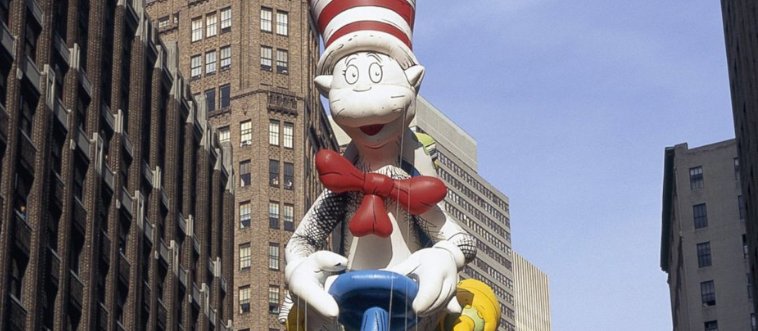 What weather anomaly turned the 1997 Macy’s Cat in the Hat balloon into a destructive force, leading to strict new safety protocols?